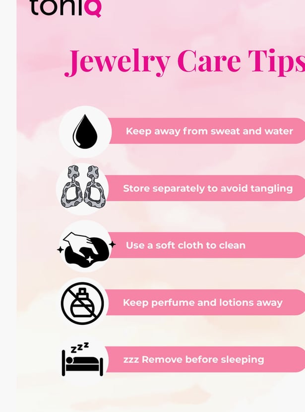 TONIQ Heart Charms Necklace