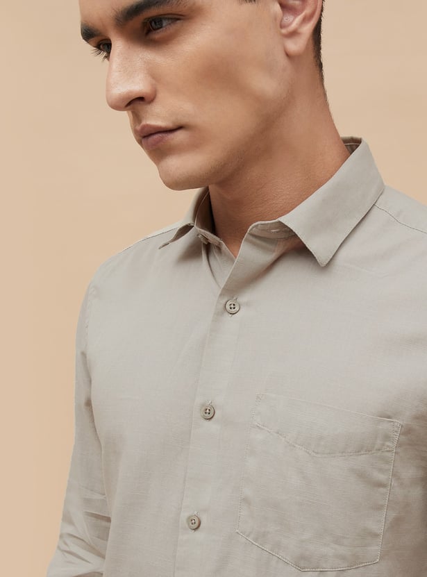 CODE Solid Regular Fit Shirt