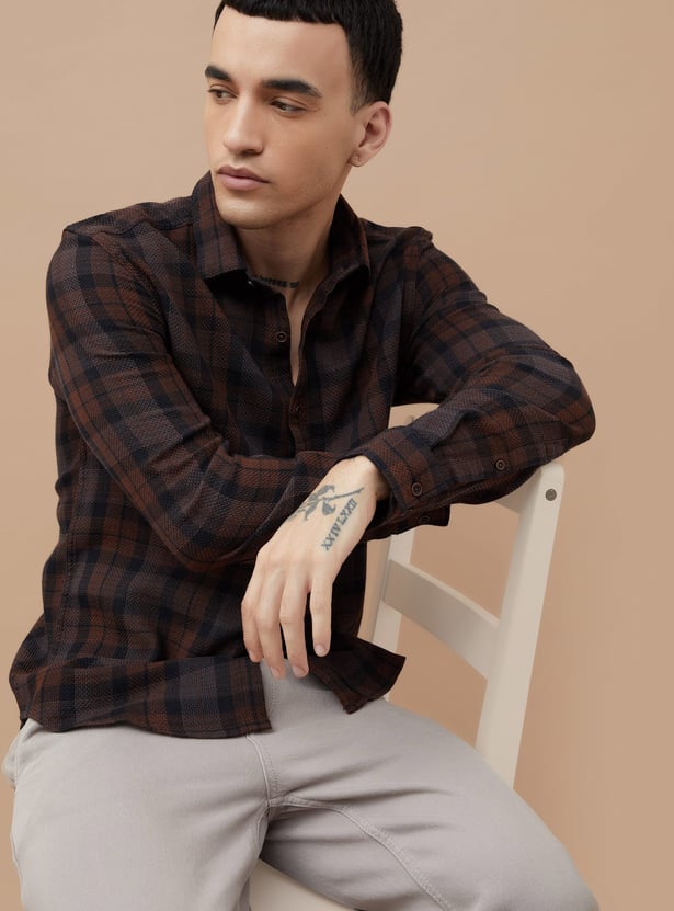 FAME FOREVER Checked Regular Fit Casual Shirt