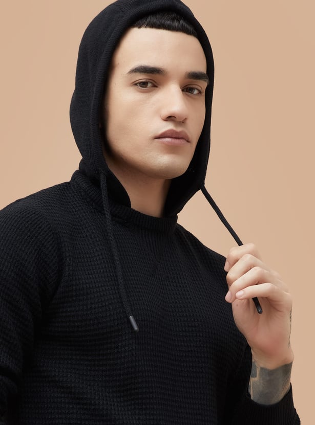 FAME FOREVER Knitted Hooded Sweater