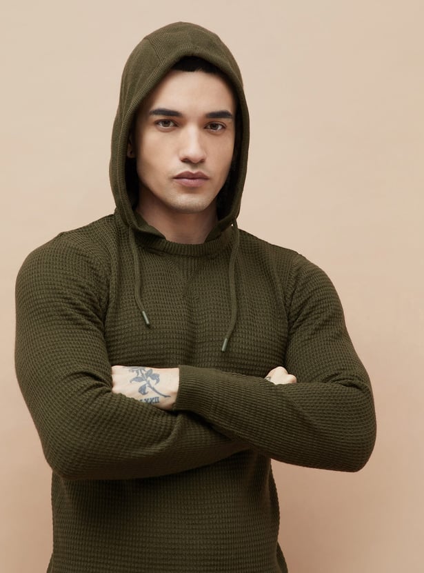 FAME FOREVER Knitted Hooded Sweater