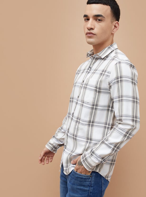 FAME FOREVER Checked Smart Fit Shirt