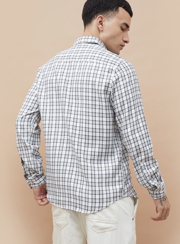 FAME FOREVER Checked Smart Fit Shirt