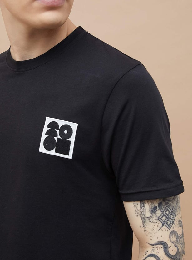 FAME FOREVER Graphic Print T-shirt
