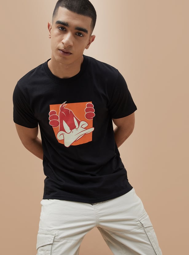 FAME FOREVER Daffy Duck Print T-shirt