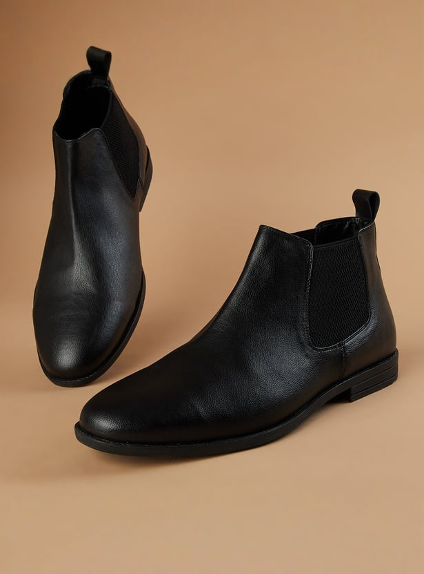 CODE Textured Chelsea Boots