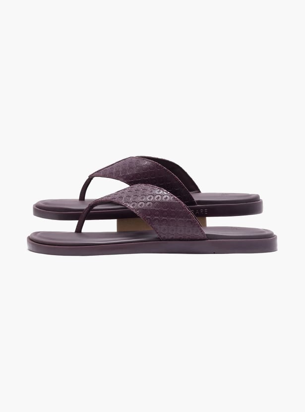 RARE RABBIT Starry Embossed Flip-Flops