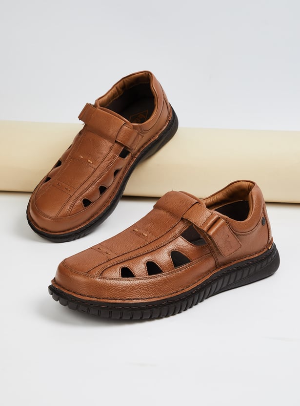 LEE COOPER Solid Fisherman Sandals