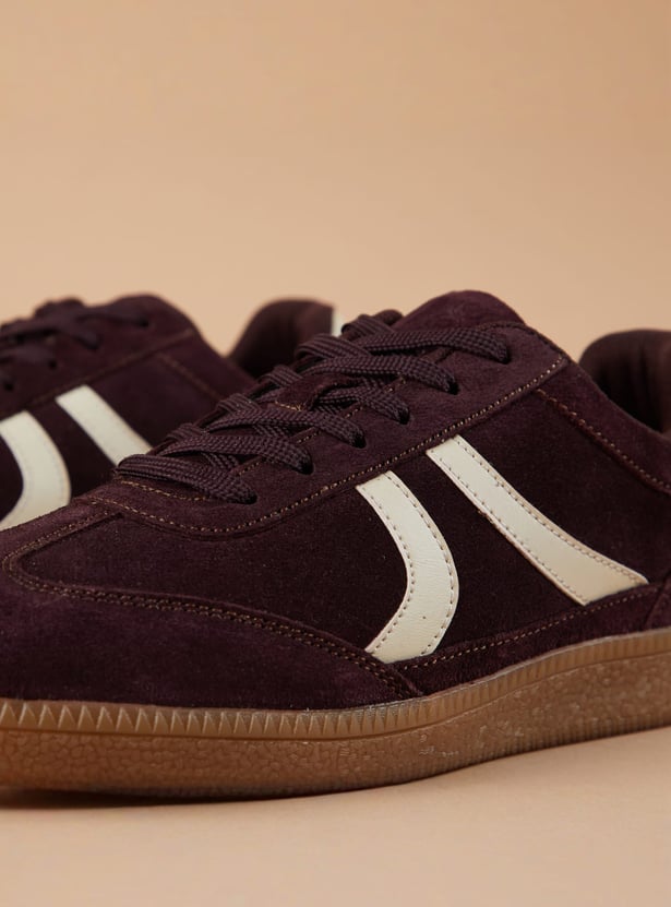 GINGER Side Striped Sneakers