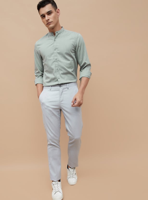 CODE UNWIND Solid Regular Fit Shirt