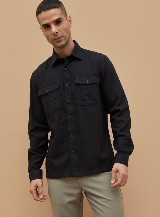 CODE UNWIND Solid Regular Fit Shirt