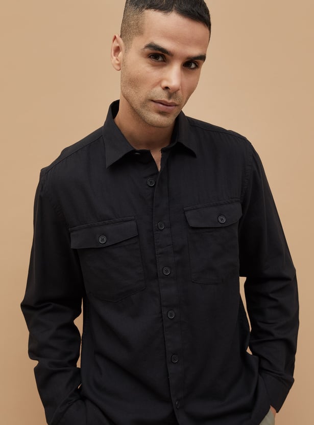 CODE UNWIND Solid Regular Fit Shirt