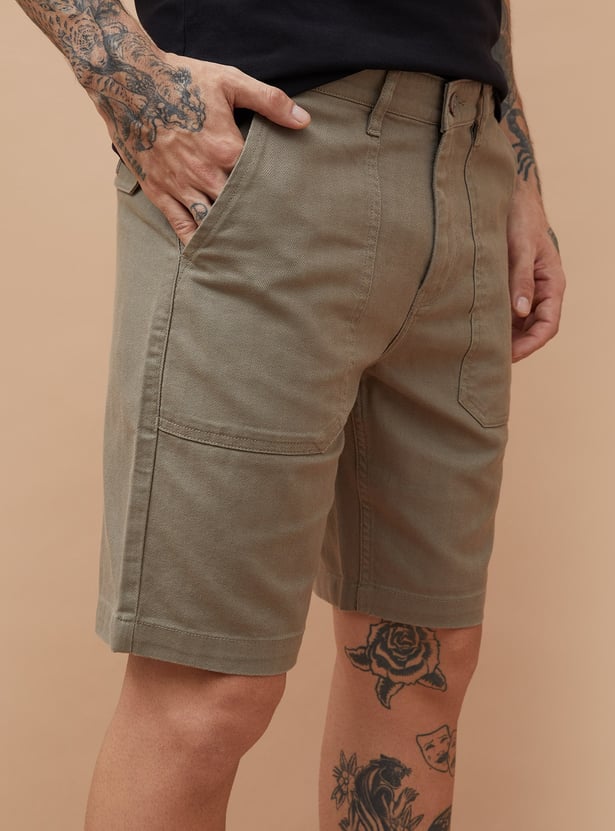 FAME FOREVER Textured Regular Fit Shorts