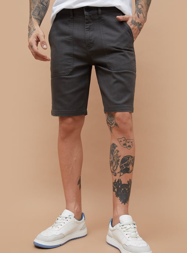 FAME FOREVER Textured Regular Fit Shorts