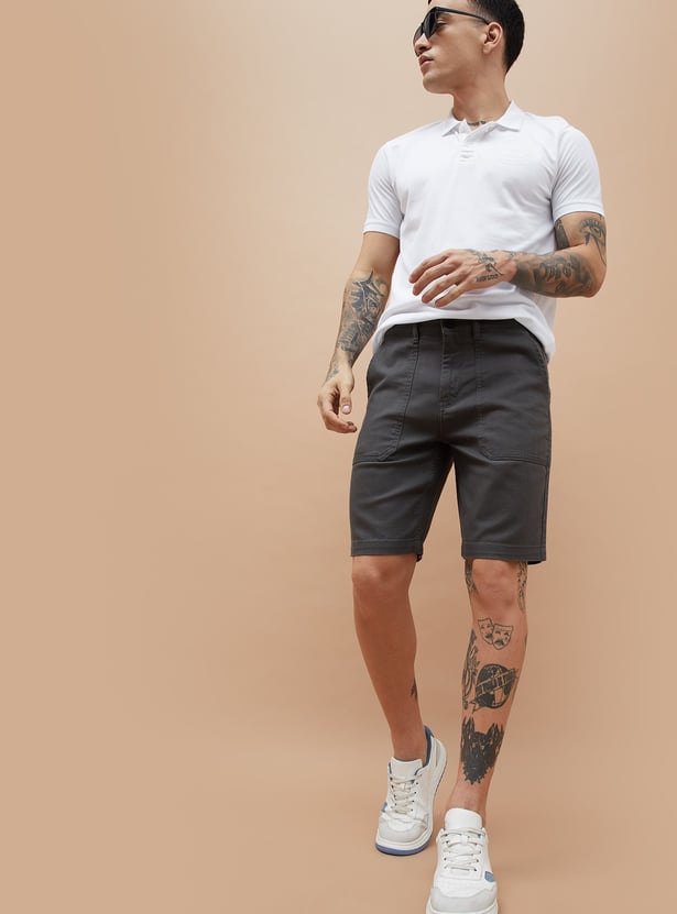 FAME FOREVER Textured Regular Fit Shorts