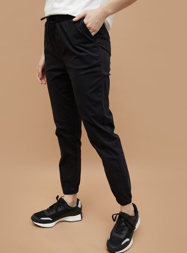 FAME FOREVER Solid Slim Fit Joggers