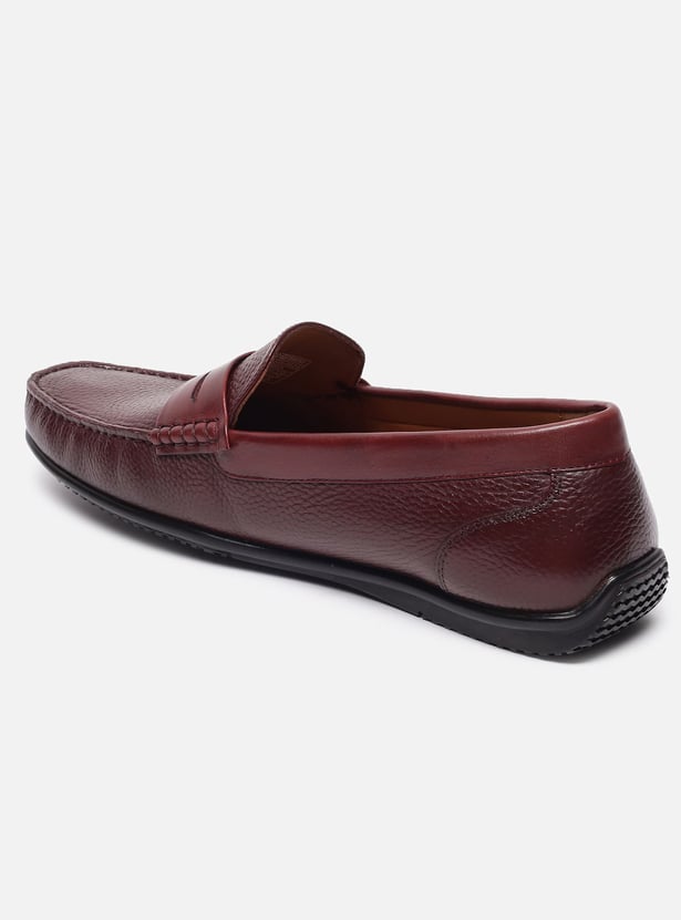 LOUIS PHILIPPE Textured Loafers