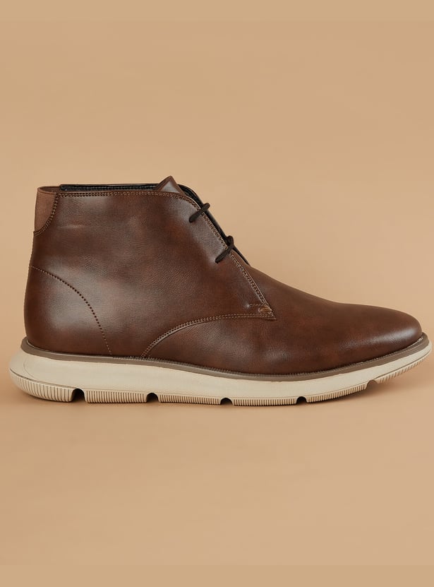 CODE Solid Chukka Boots