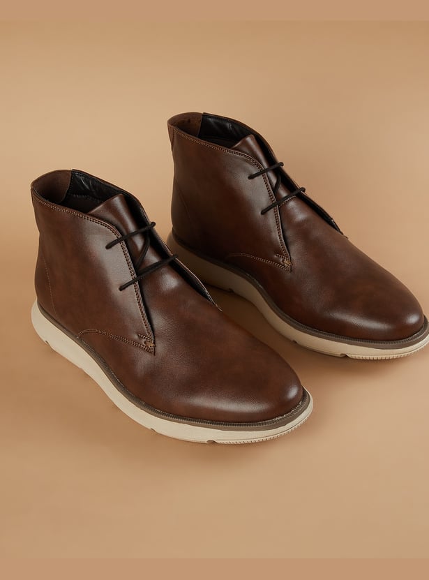 CODE Solid Chukka Boots