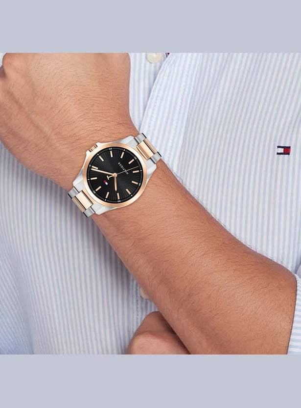 TOMMY HILFIGER Analog Watch with Stainless Steel Strap - TH1792191