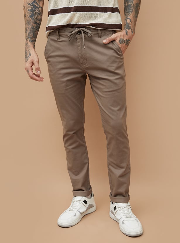 FAME FOREVER Solid Slim Tapered Trousers