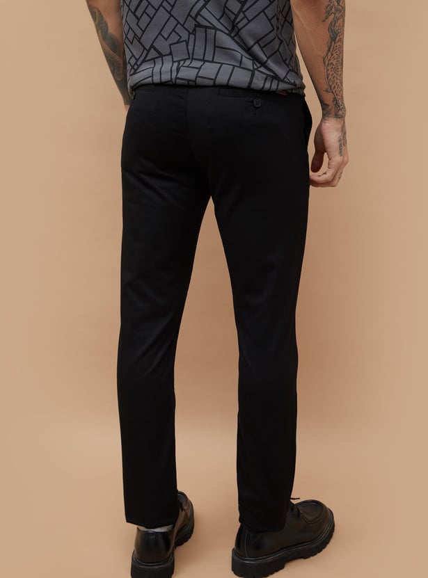 FAME FOREVER Solid Slim Tapered Trousers