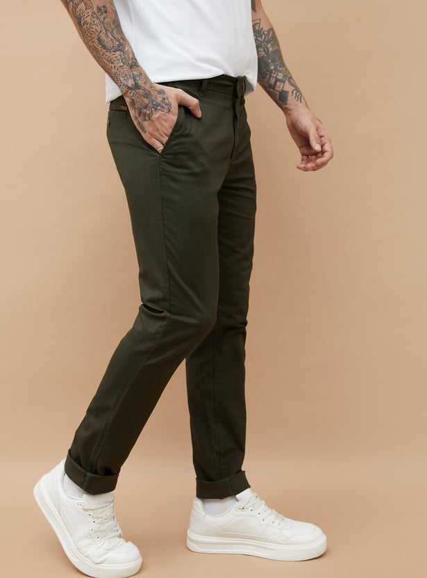 FAME FOREVER Solid Slim Tapered Trousers