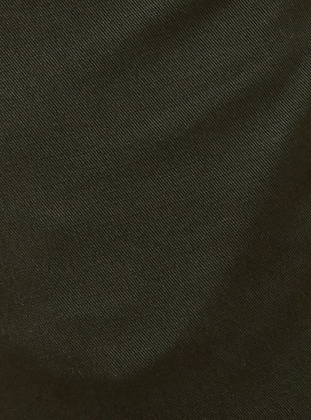 FAME FOREVER Solid Slim Tapered Trousers