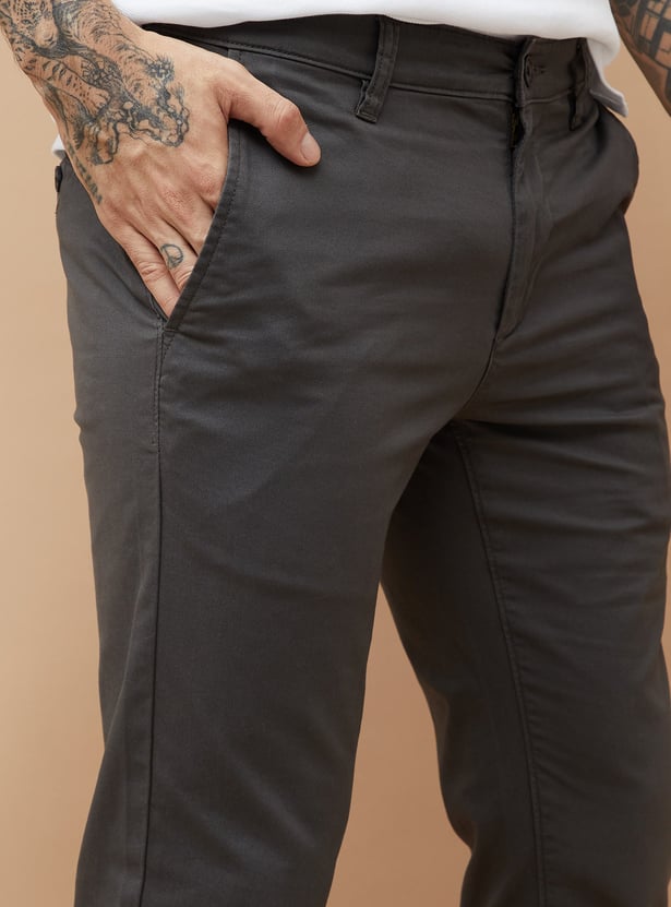 FAME FOREVER Solid Slim Tapered Trousers