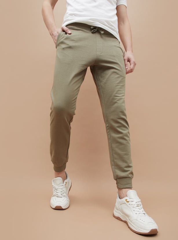 FAME FOREVER Solid Slim Fit Joggers