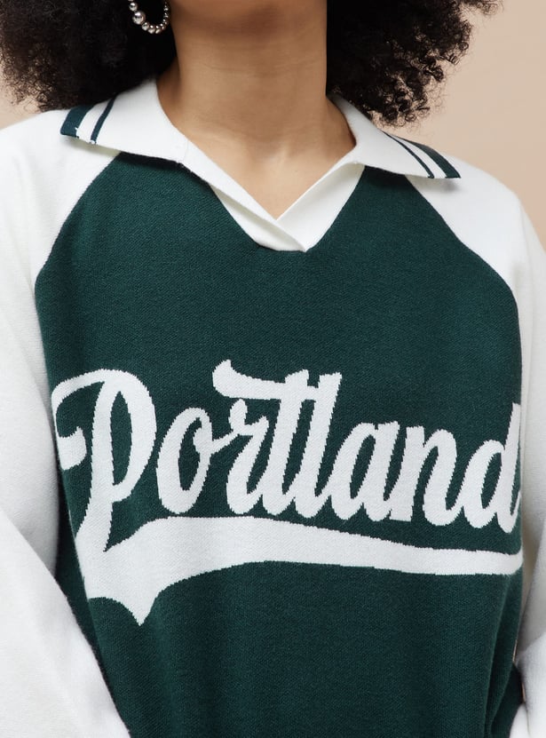 GINGER Oversized Graphic V-Neck Top