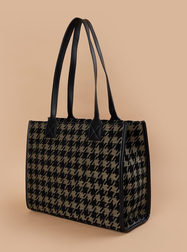 GINGER Houndstooth Patterned Handheld Bag