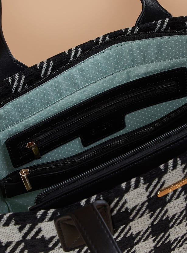 GINGER Houndstooth Patterned Handheld Bag