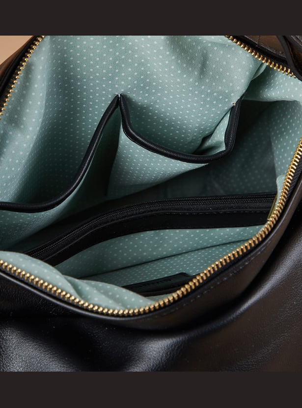 GINGER Solid Handheld Bag