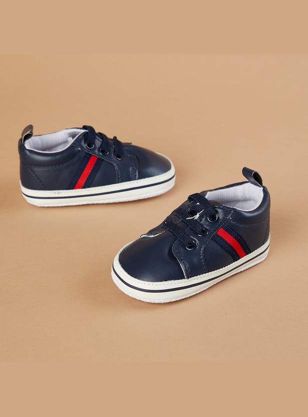 FAME FOREVER Boys Striped Booties