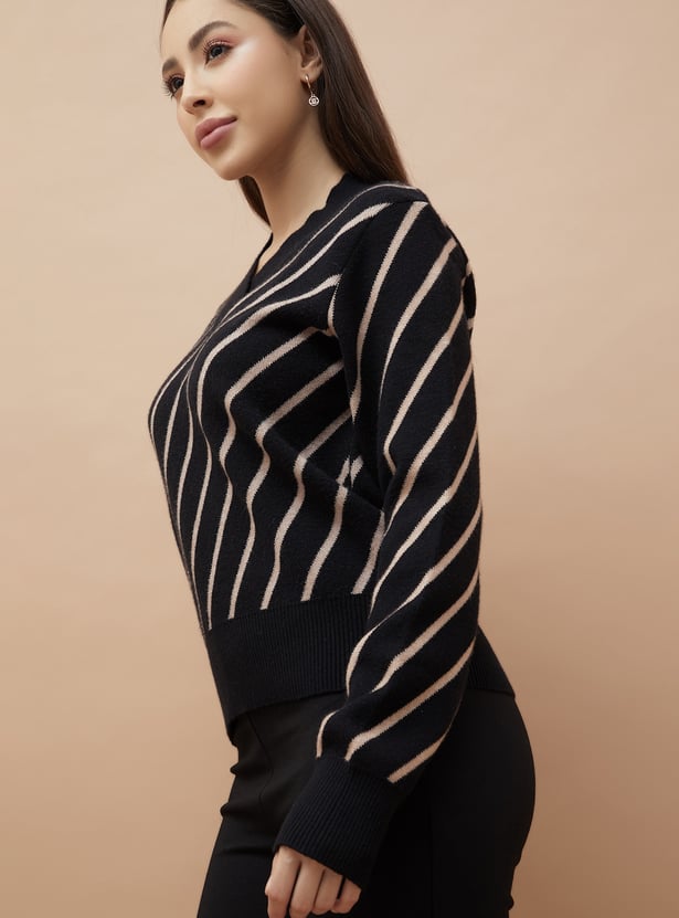 CODE Striped Sweater