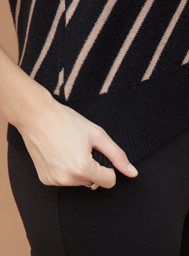 CODE Striped Sweater
