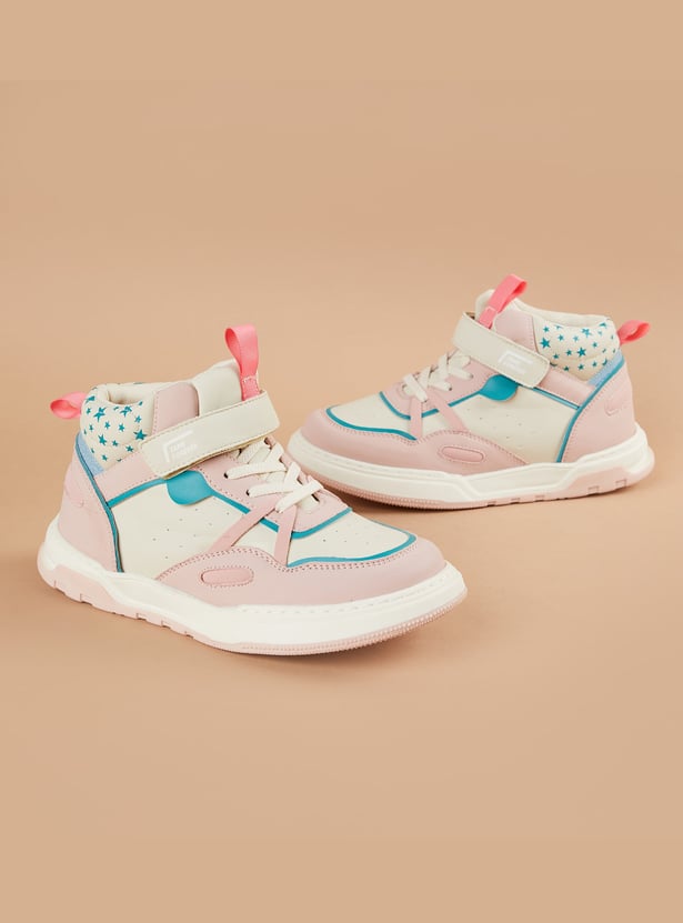 FAME FOREVER Girls Colourblocked Lace-Up Sneakers