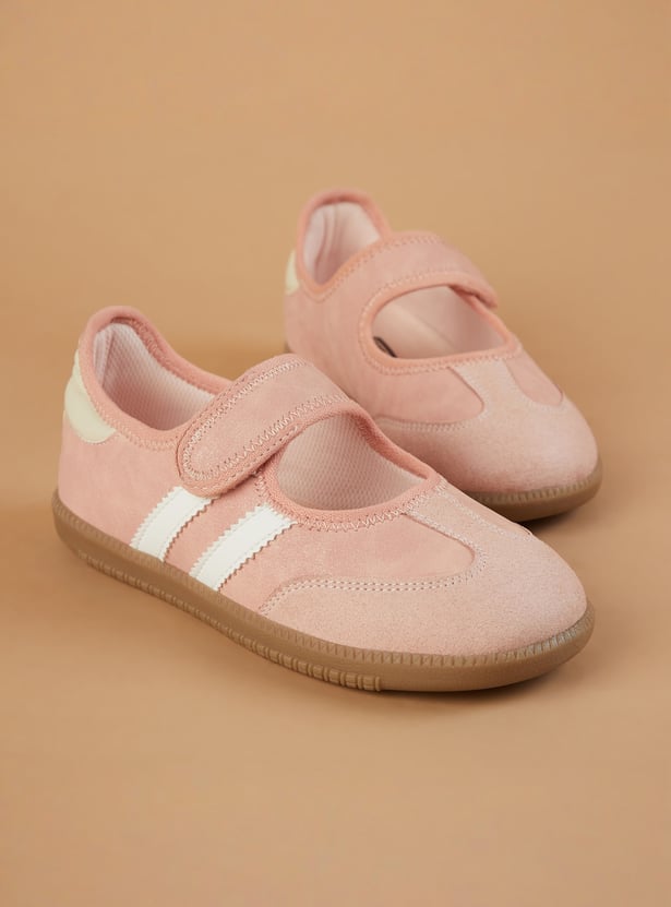 FAME FOREVER Girls Striped Shoes