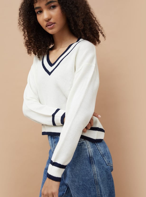 GINGER Solid V-Neck Sweater