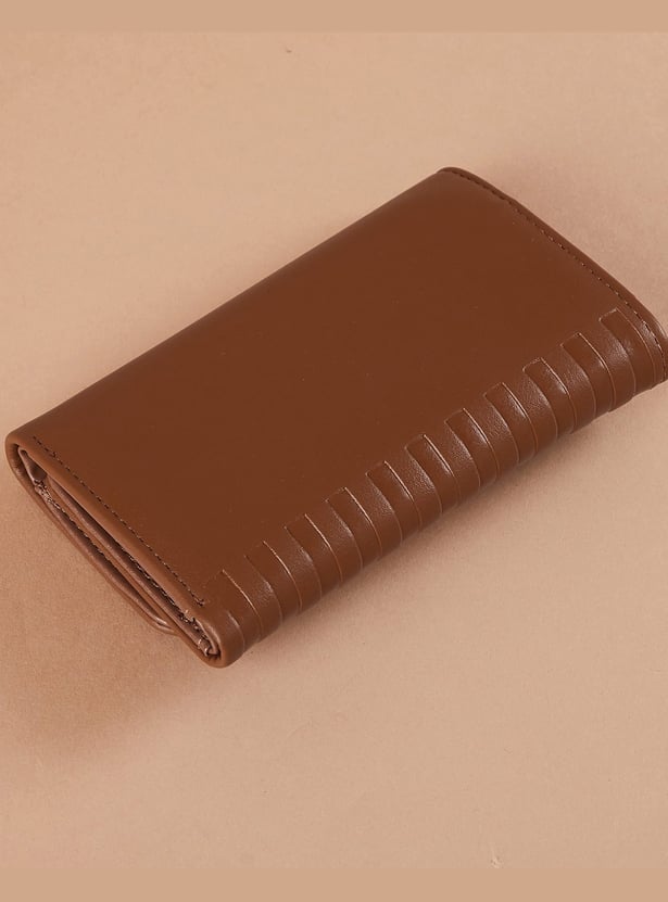 GINGER Textured Tri-Fold Wallet