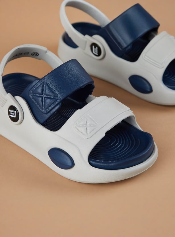 FAME FOREVER Boys Colourblock Dual Strap Sandals