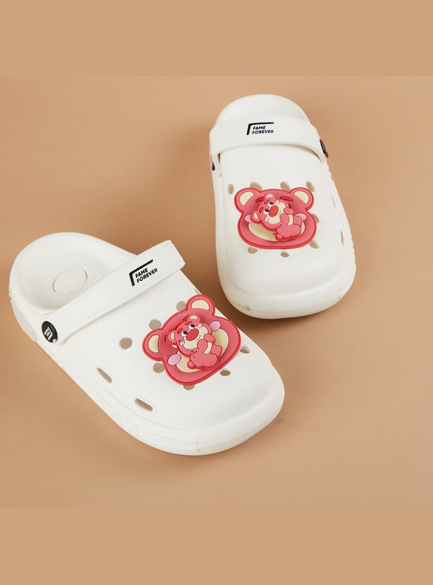 FAME FOREVER Boys Jibbitz Appliqued Clogs