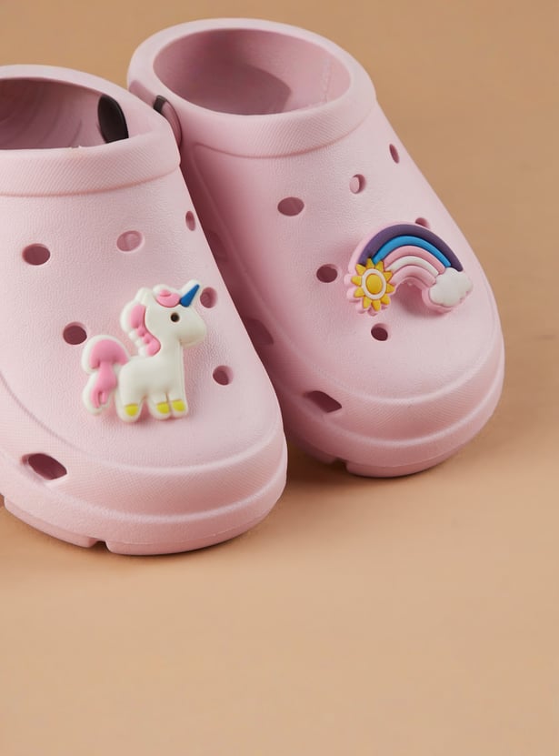 FAME FOREVER Girls Charm Clogs