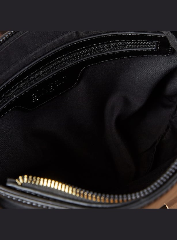 GINGER Houndstooth Textured Sling Bag