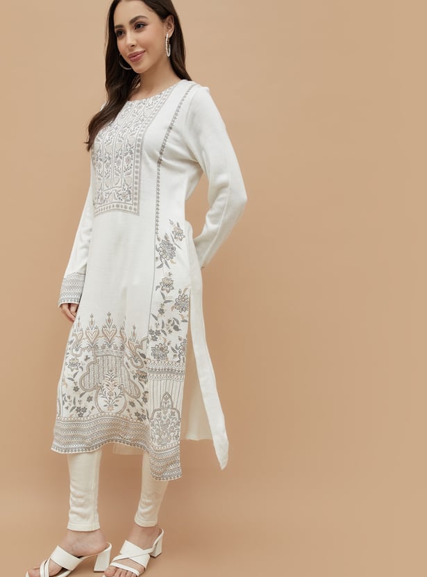 MELANGE Embroidered Straight Winter Kurta