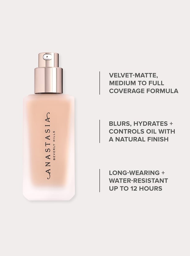 ANASTASIA BEVERLY HILLS Impeccable Blurring Second Skin Matte Foundation - 2.5W - 35ml