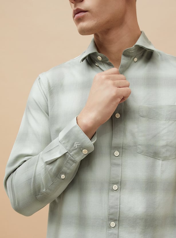CODE Checked Regular Fit Shirt