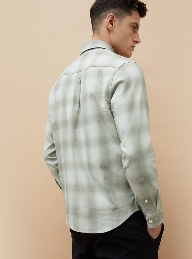 CODE Checked Regular Fit Shirt