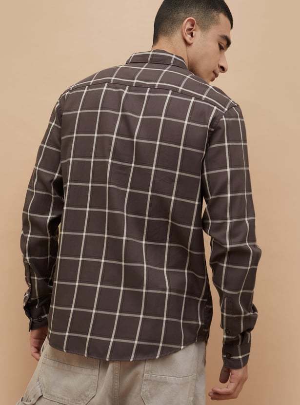 FAME FOREVER Checked Regular Fit Shirt